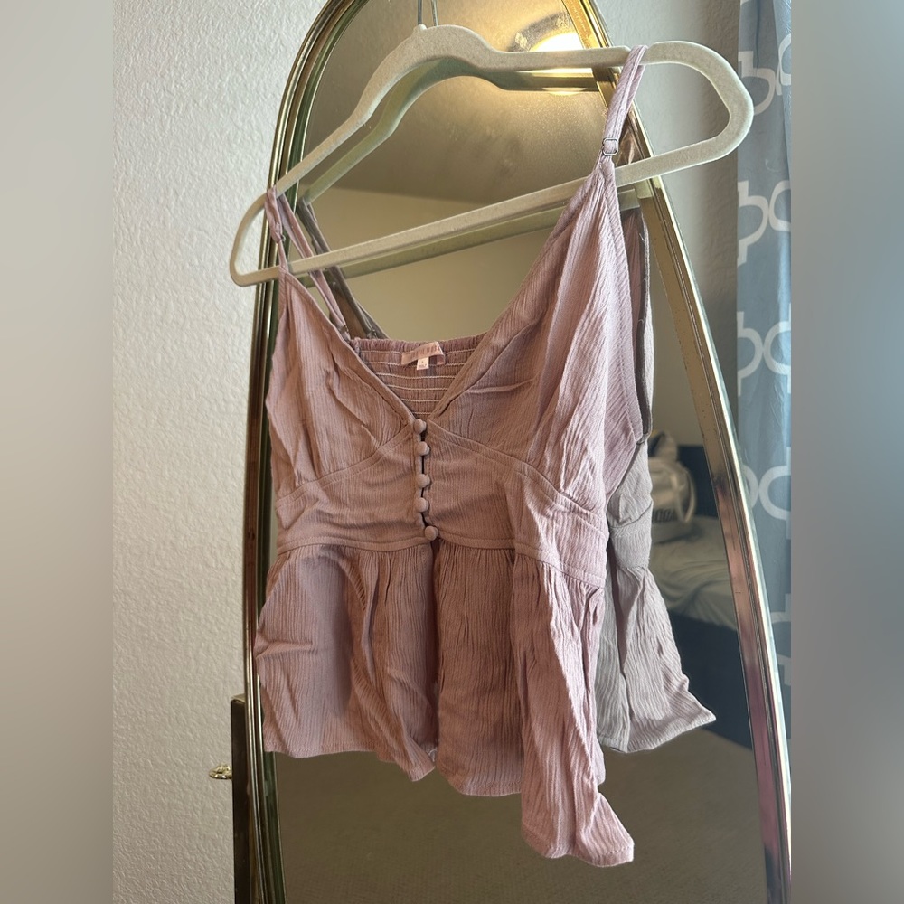 Pink top - Picture 3 of 4